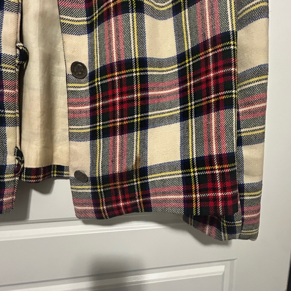 Plaid Button-Up Jacket - Picture 5 of 6